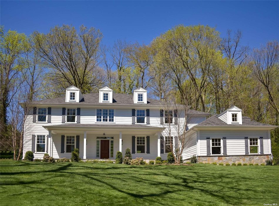 Image 1 of 24 for 325 Stonytown Road in Long Island, Manhasset, NY, 11030