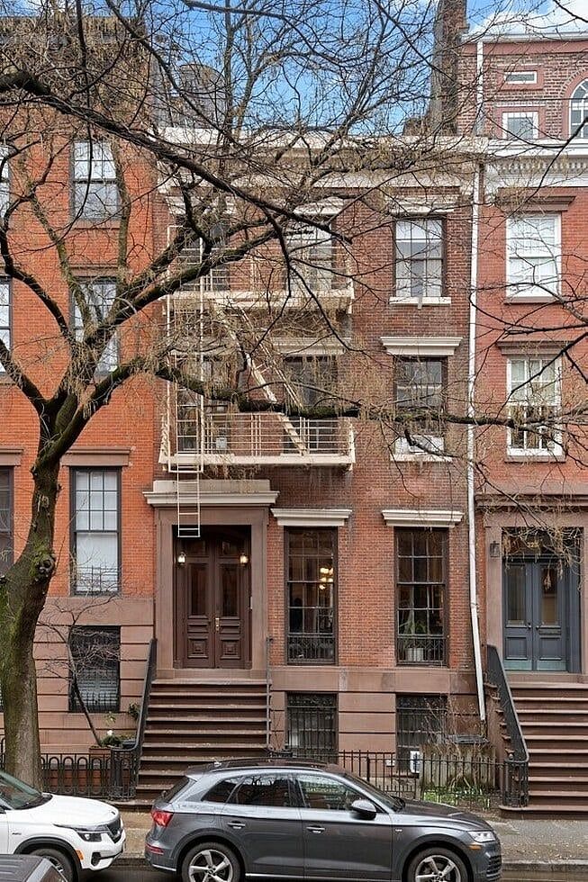 325 West 22nd Street