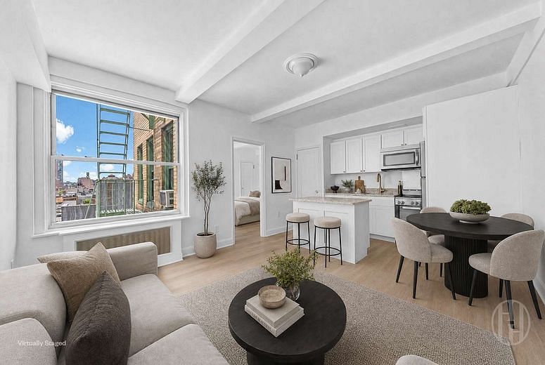 325 West 45th Street #1020