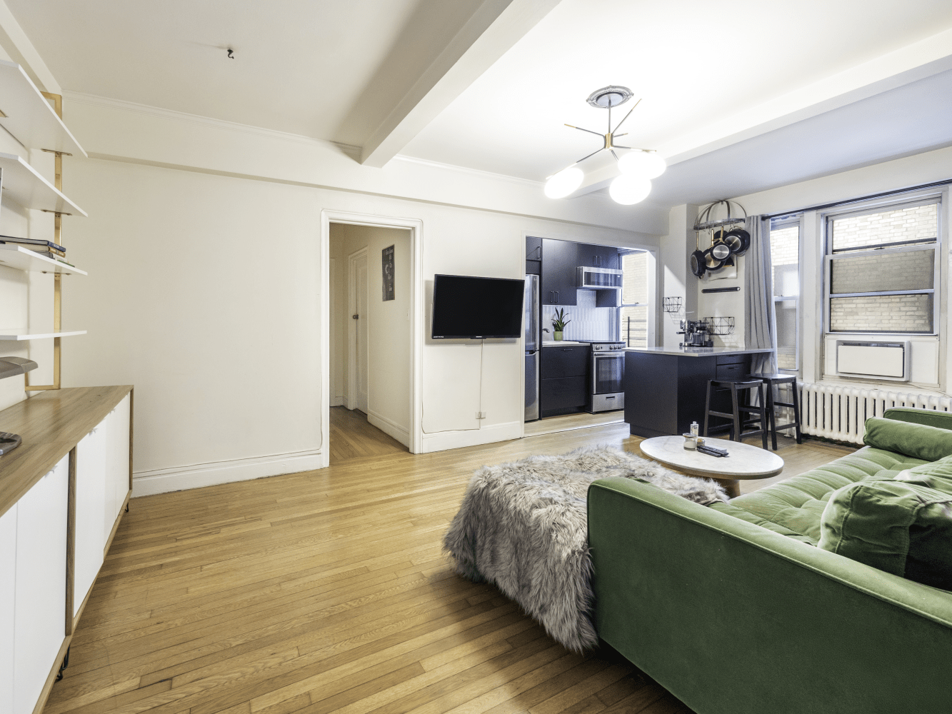Image 1 of 6 for 325 West 45th Street #404 in Manhattan, NEW YORK, NY, 10036