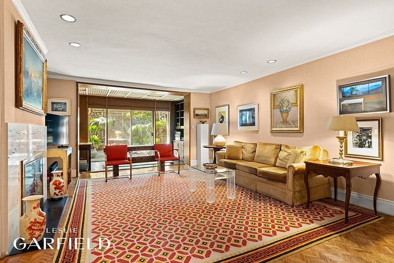 326 East 69th Street
