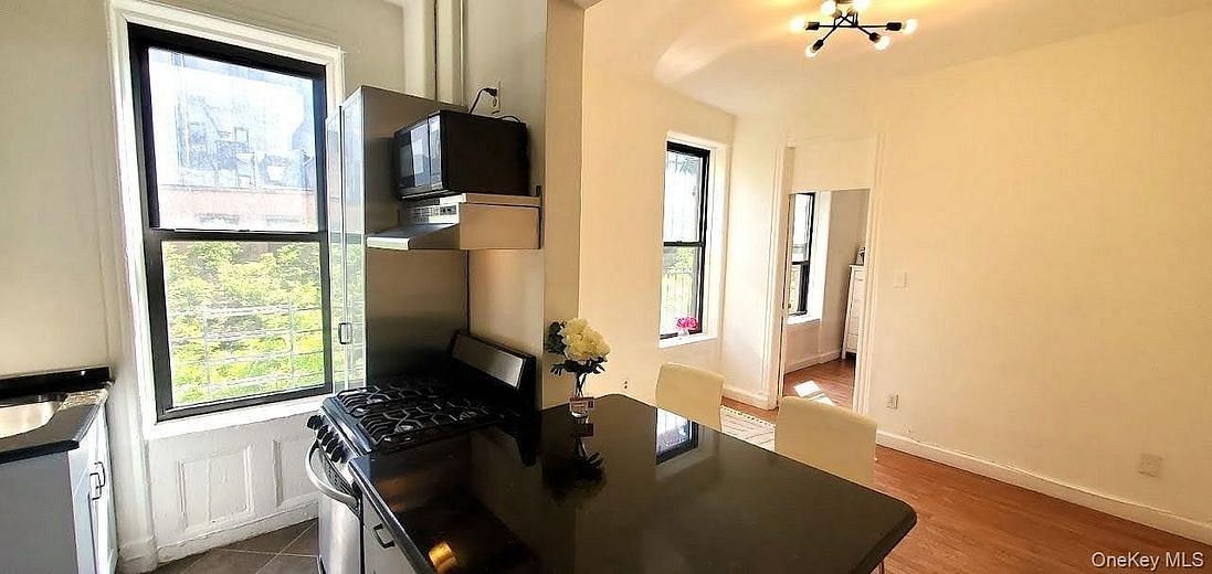 327 E 3rd Street #2E