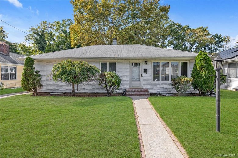 328 Glen Road