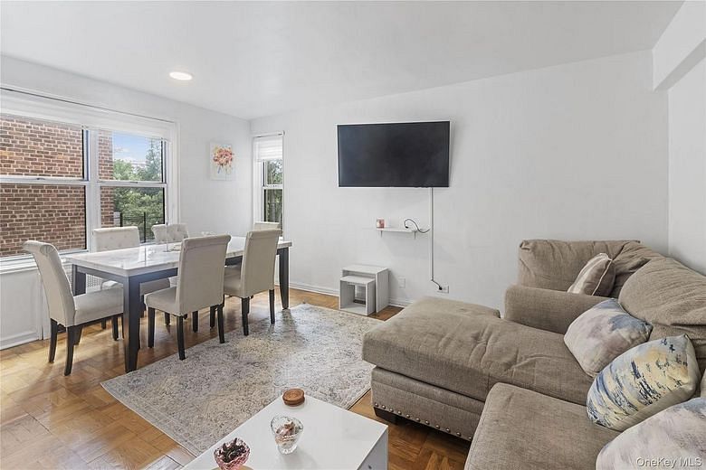 3299 Cambridge Avenue #6B