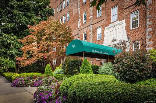 Image 1 of 32 for 270 Bronxville Road #B21 in Westchester, Yonkers, NY, 10708