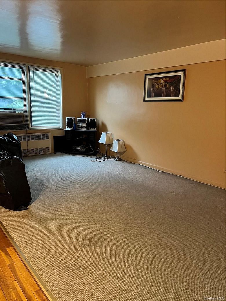 33-24 Junction Blvd #3M