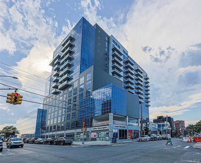 33-66 Farrington Street #10A