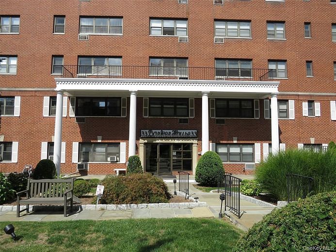 33 Barker Avenue #5G