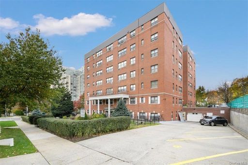Image 1 of 33 for 33 Barker Avenue #6H in Westchester, White Plains, NY, 10601