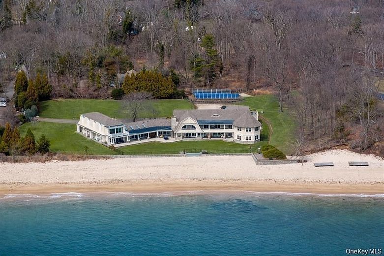 33 Beach Road