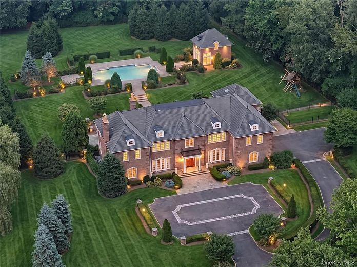 33 Chicken Valley Road