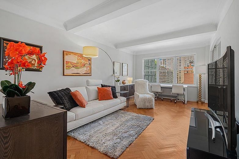 33 East End Avenue #10E