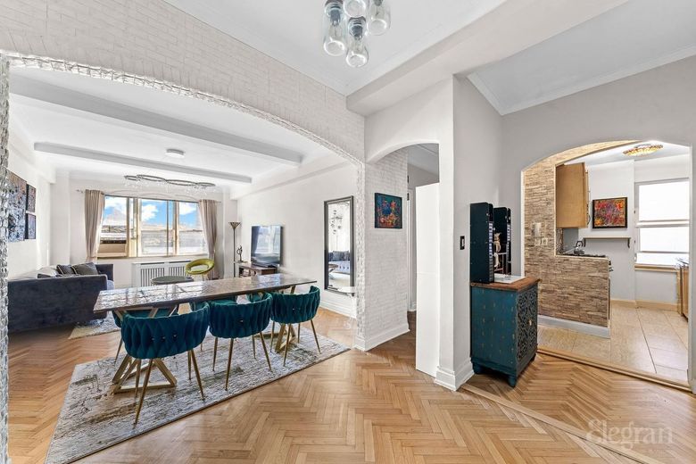 33 East End Avenue #3M