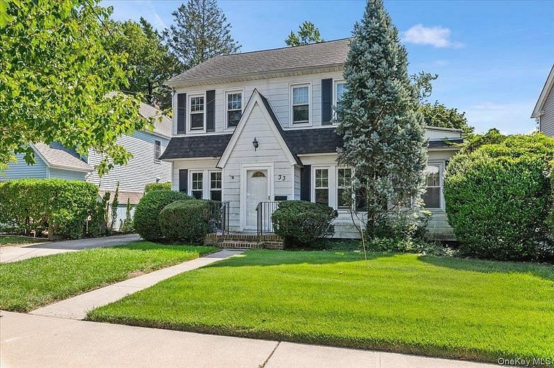 33 Lawrence Avenue