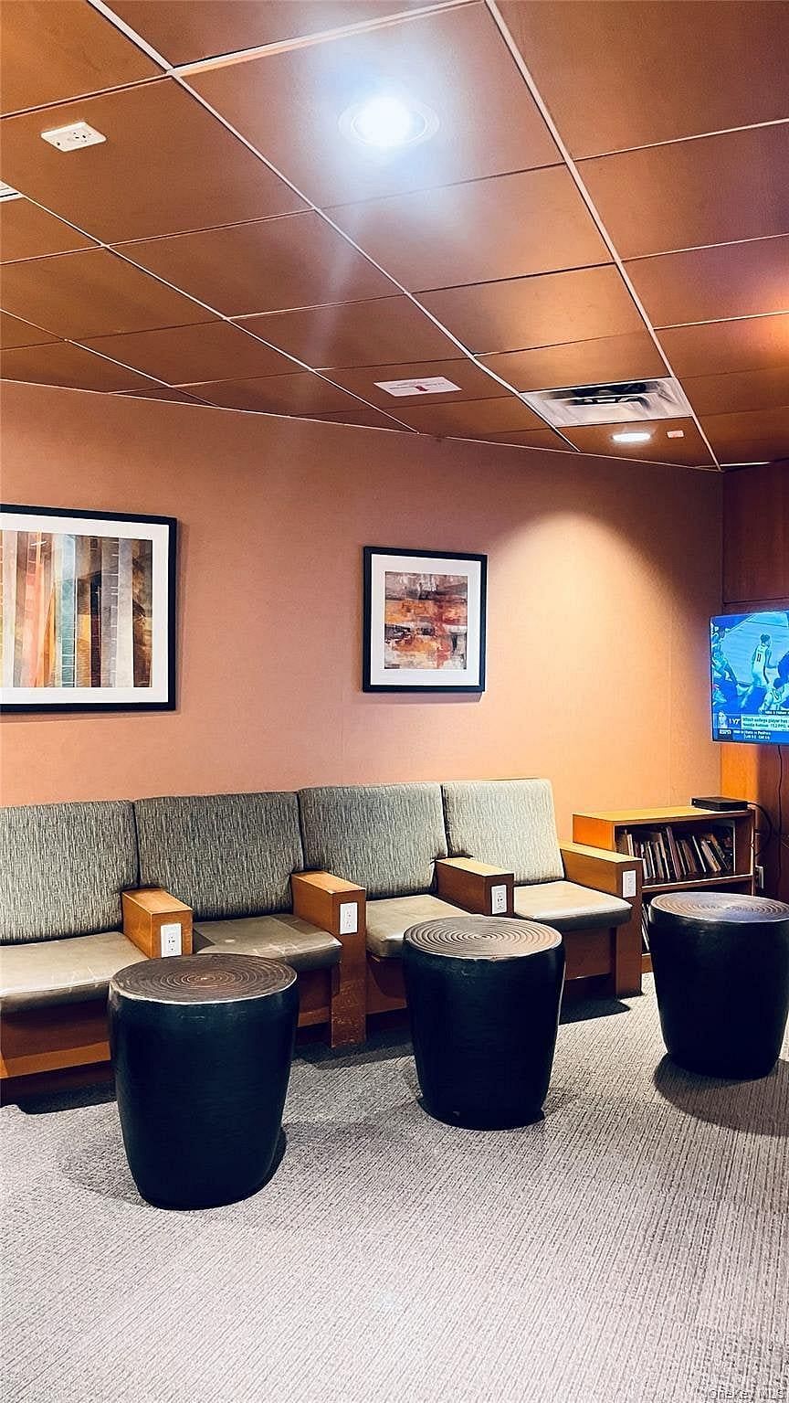 Image 1 of 20 for 330 E 38th Street #53K in Manhattan, New York, NY, 10016