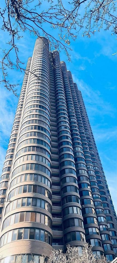 330 E 38th Street #53K