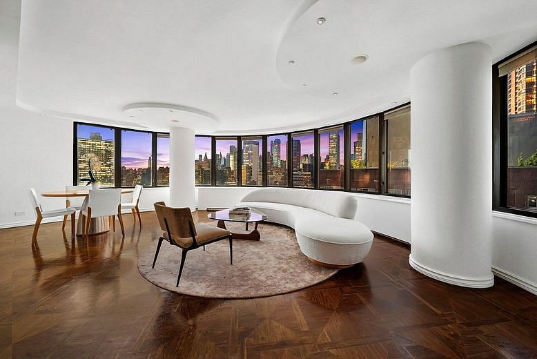 330 East 38th Street #22D