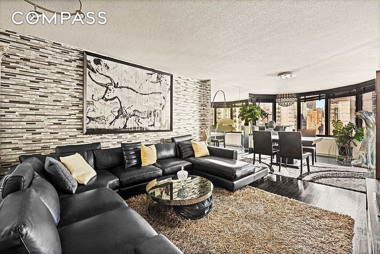 330 East 38th Street #26F