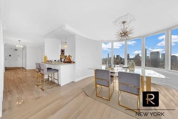 330 East 38th Street #48E