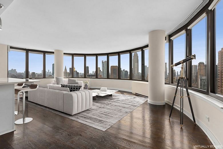 330 East 38th Street #50D