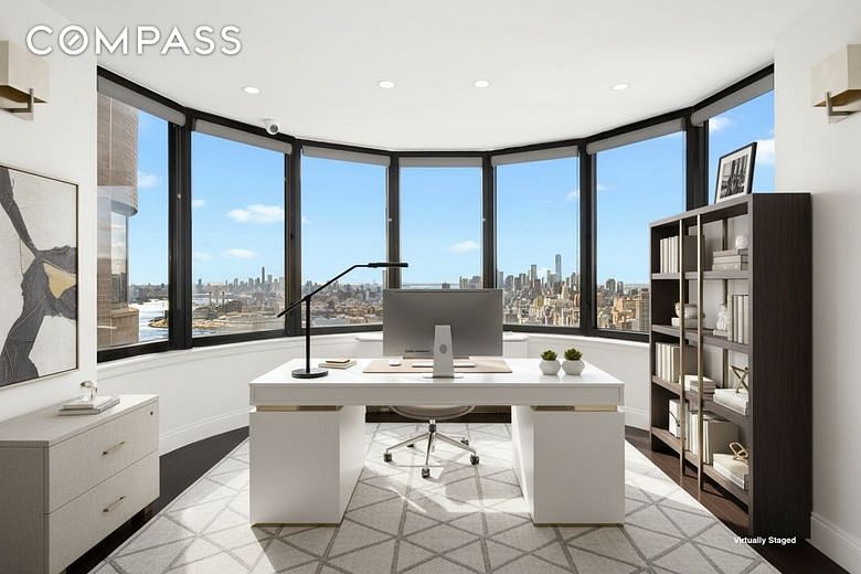 330 East 38th Street #PHB