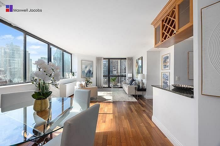 330 East 75th Street #19C