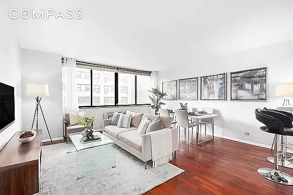 Image 1 of 11 for 330 East 75th Street #8H in Manhattan, New York, NY, 10021