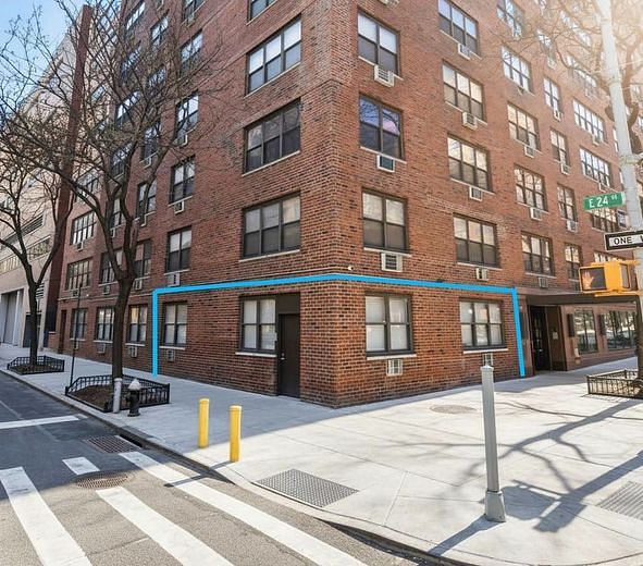330 Third Avenue #1G