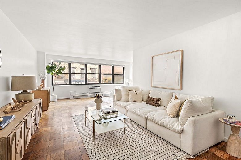 330 Third Avenue #2/J