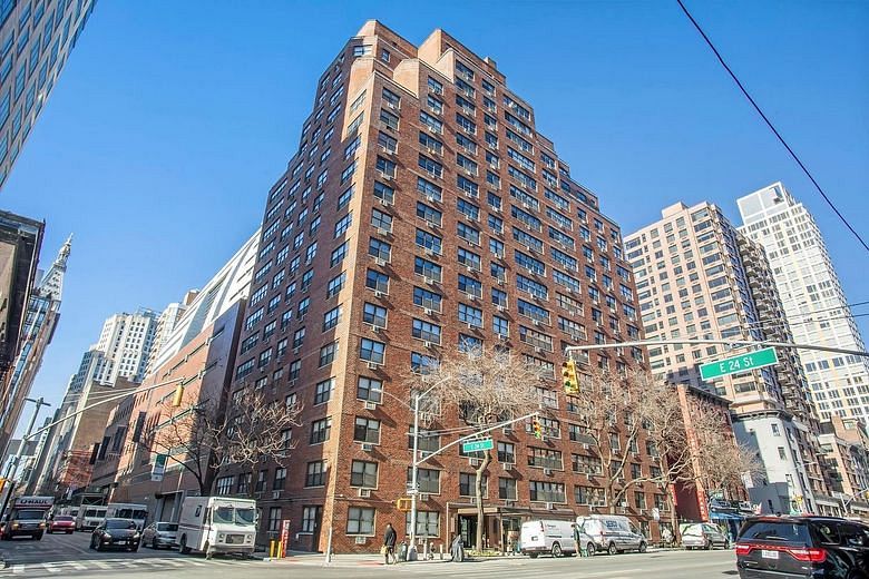 330 Third Avenue #3L