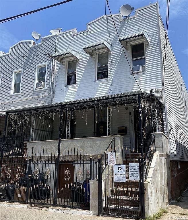331 Lincoln Avenue