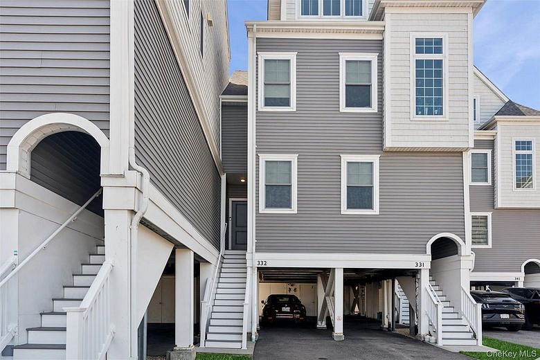 332 Marina Pointe Drive #332