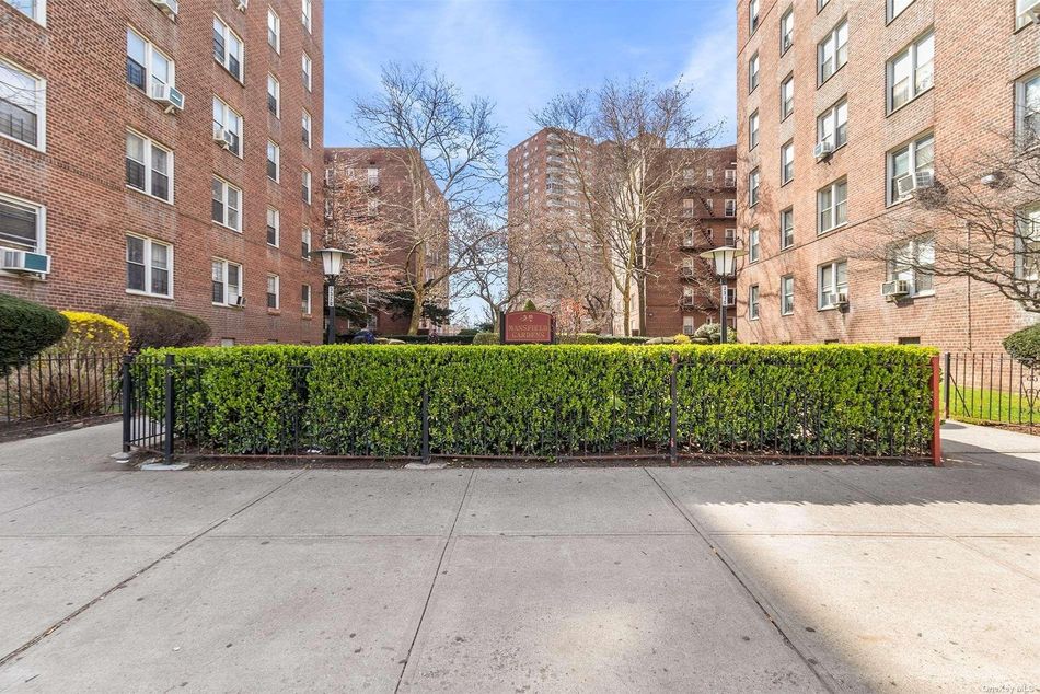 Image 1 of 13 for 3320 Avenue H #3E in Brooklyn, Midwood, NY, 11210