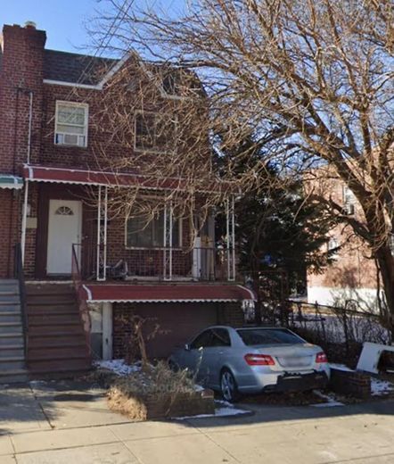 3325 Kingsland Avenue