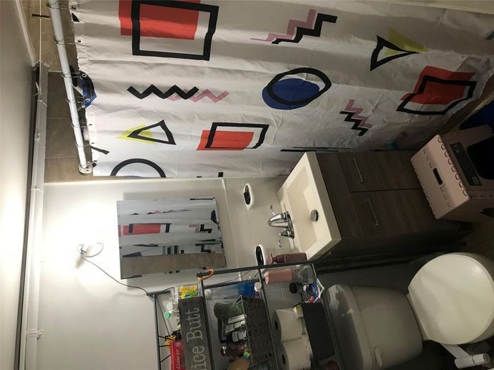 3327 Eastchester Road