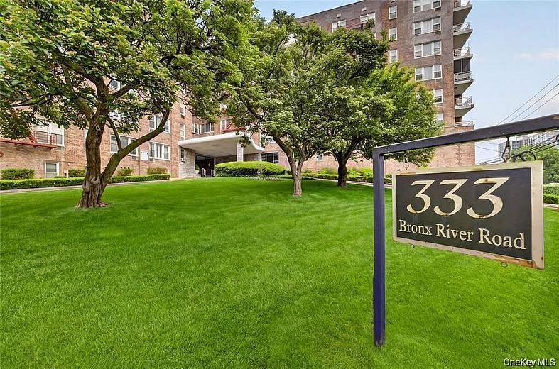 333 Bronx River Road #504