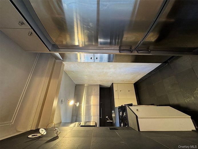 333 E 53rd Street #5C