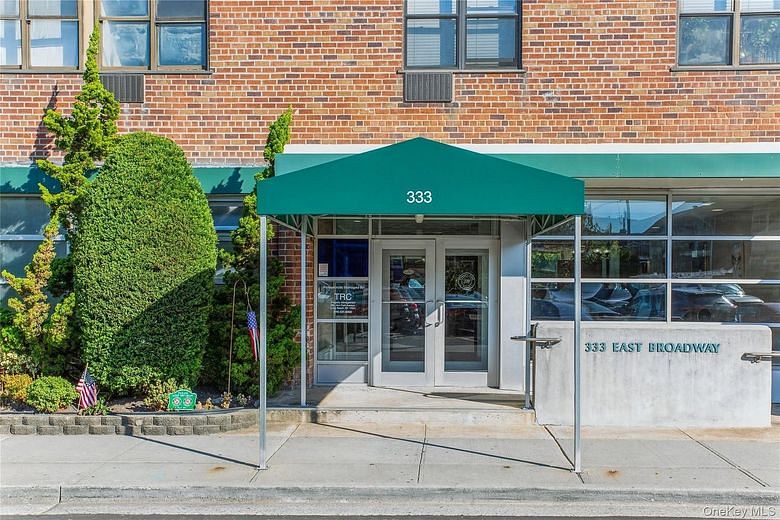 333 E Broadway #3B