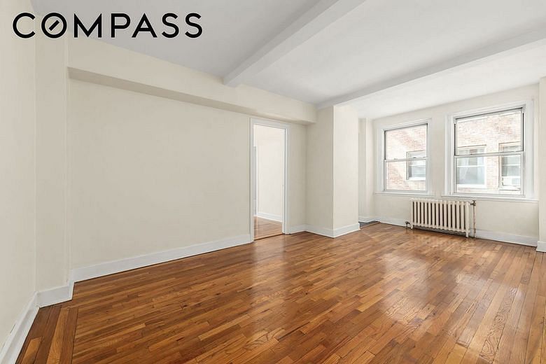 333 East 43rd Street #109
