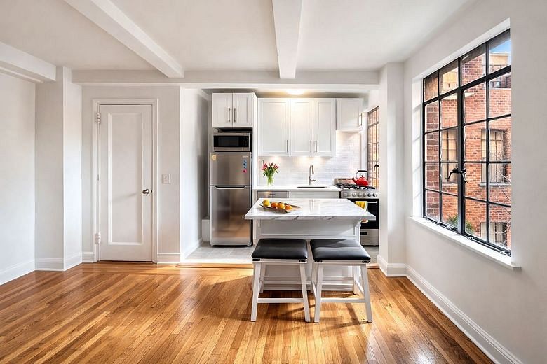 333 East 43rd Street #703