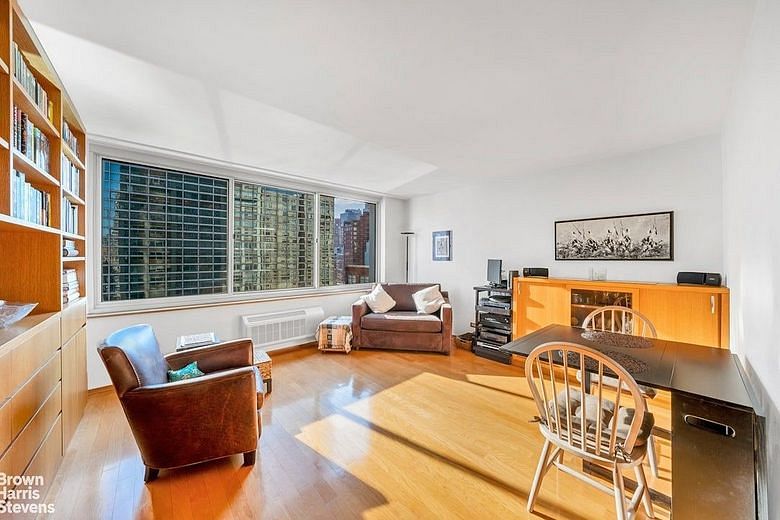 333 East 45th Street #26F