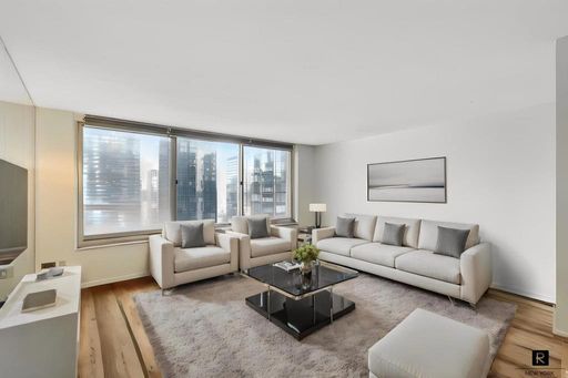 Image 1 of 20 for 333 East 45th Street #28 in Manhattan, NEW YORK, NY, 10017