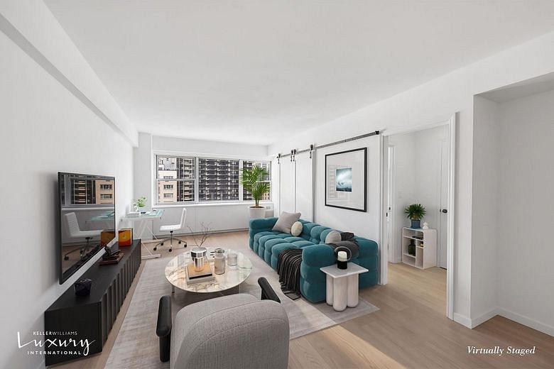 333 East 46th Street #17E