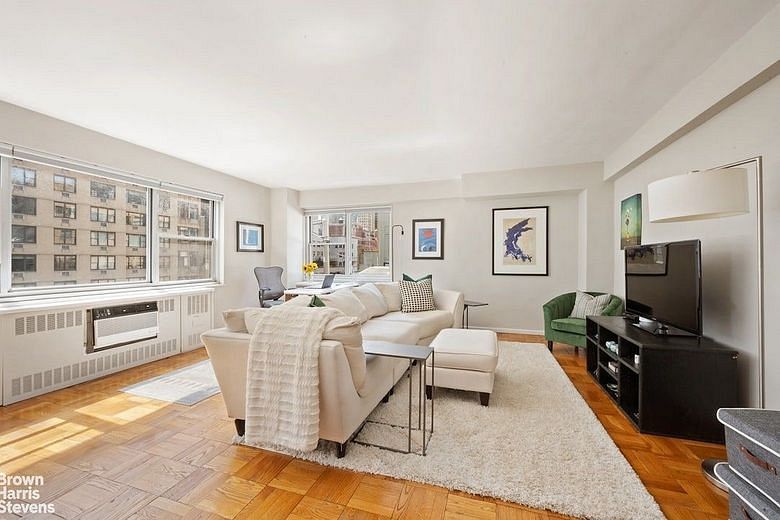 333 East 46th Street #20B