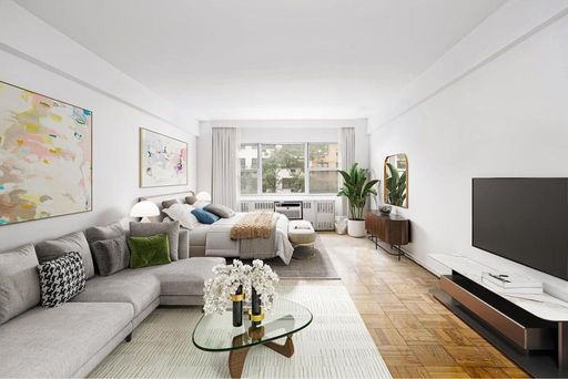 Image 1 of 11 for 333 East 46th Street #5E in Manhattan, New York, NY, 10017
