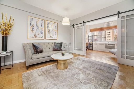 Image 1 of 7 for 333 East 46th Street #8H in Manhattan, New York, NY, 10017