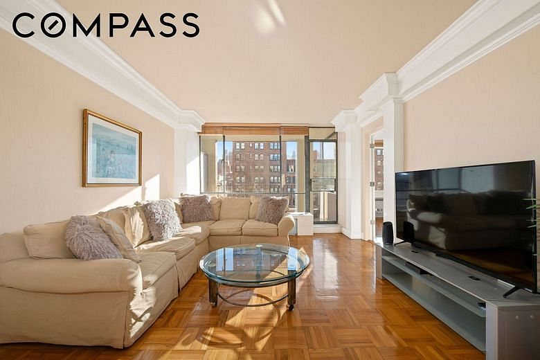 333 East 69th Street #10H