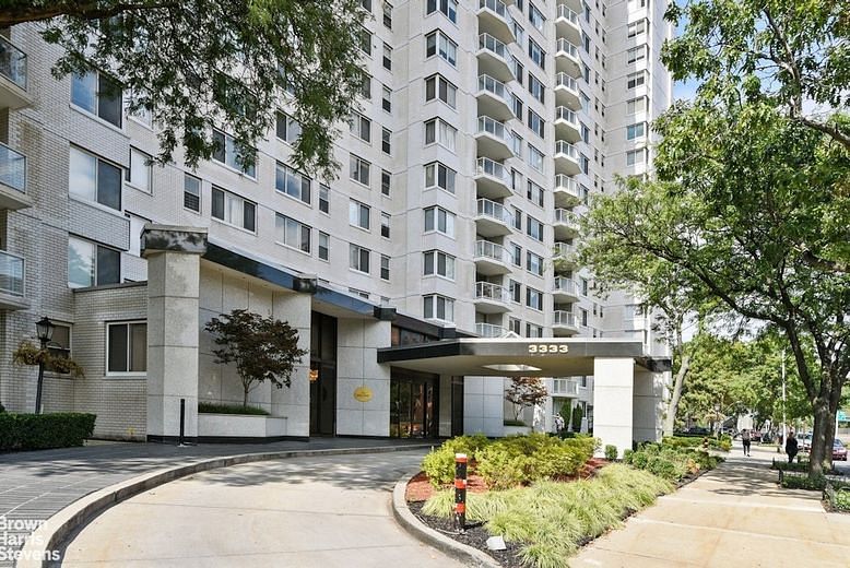 3333 Henry Hudson Parkway #17D