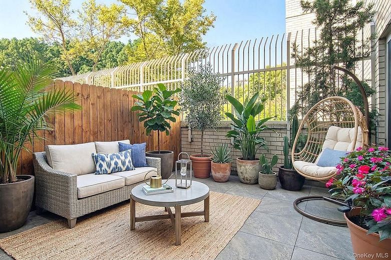 3333 Henry Hudson Parkway W #1G