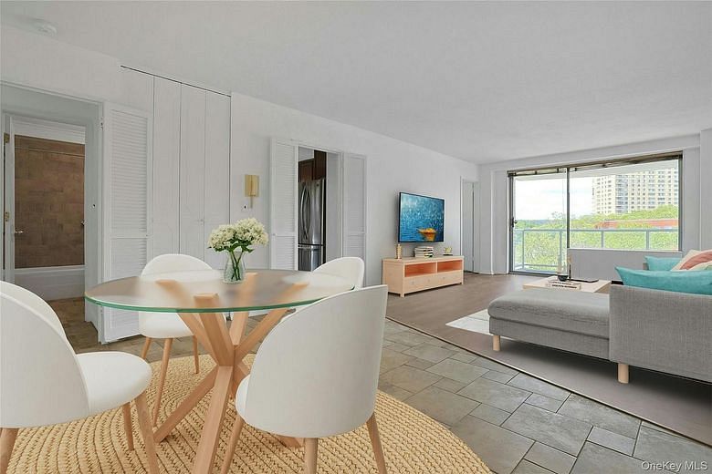 3333 Henry Hudson Parkway W #4M